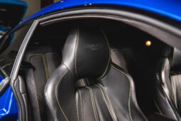 										2015 Aston Martin DB9 Carbon Edition full									