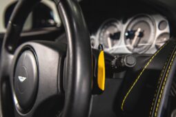 										2015 Aston Martin DB9 Carbon Edition full									