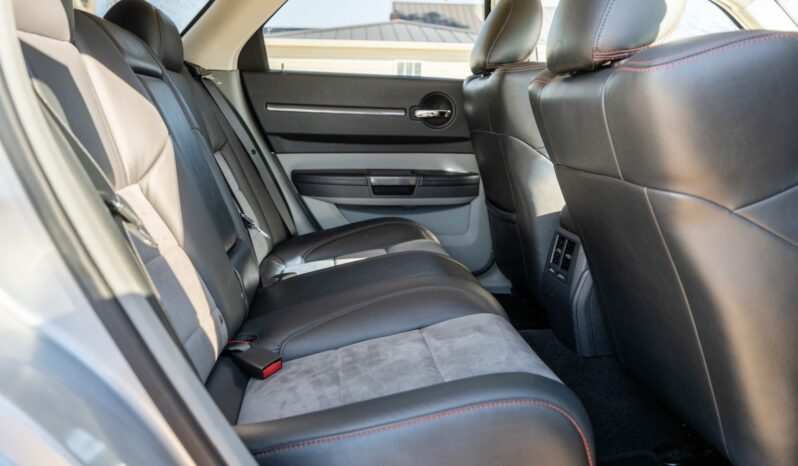 								2008 Dodge Magnum SRT8 full									