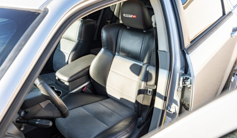 								2008 Dodge Magnum SRT8 full									