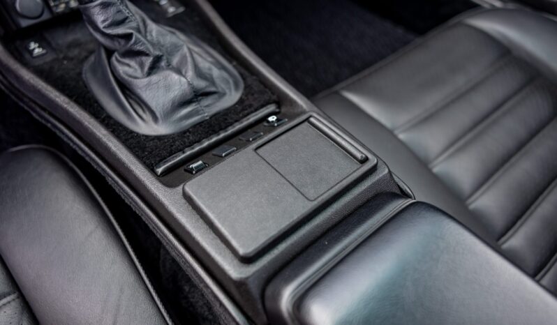 								1984 Porsche 944 5-Speed full									