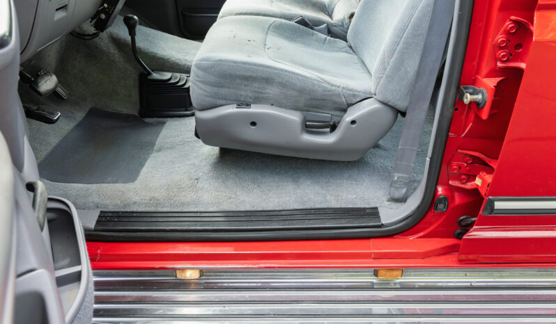 								1995 Ford F-350 XLT Crew Cab 7.5L Dually 4×4 full									