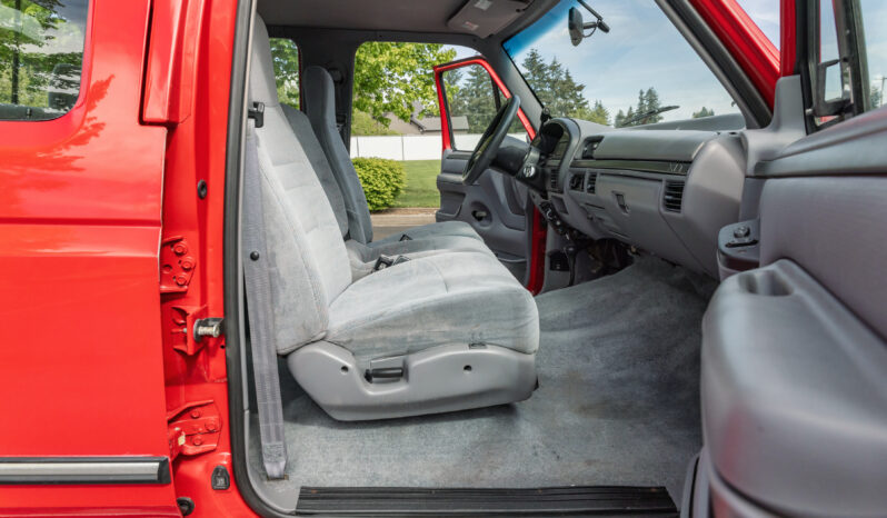 								1995 Ford F-350 XLT Crew Cab 7.5L Dually 4×4 full									