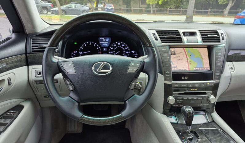 								2011 Lexus LS460 L full									