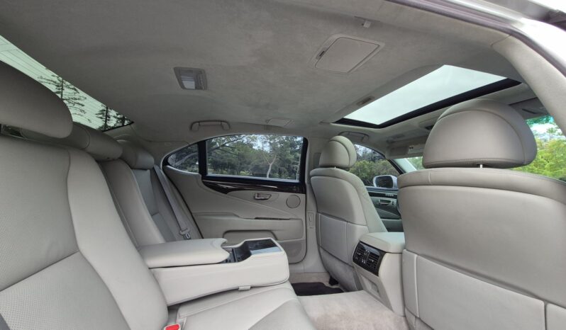 								2011 Lexus LS460 L full									