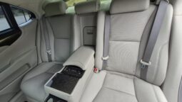 										2011 Lexus LS460 L full									