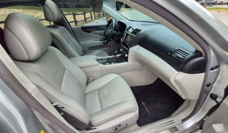 								2011 Lexus LS460 L full									