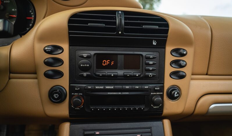 								2003 Porsche 911 Targa 6-Speed full									