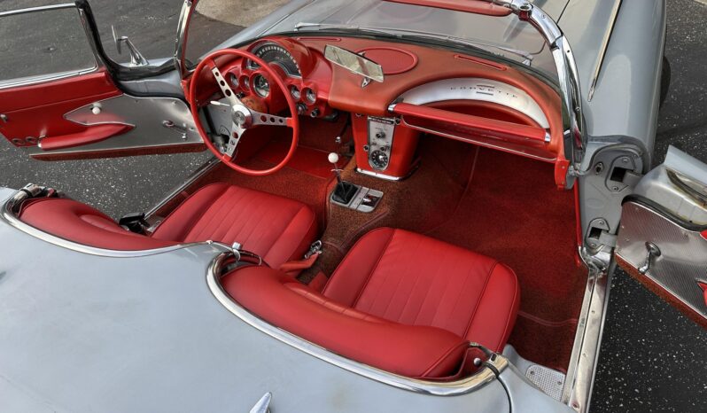 								1960 Chevrolet Corvette 283 230 4-Speed full									