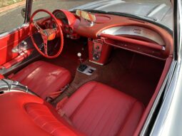 										1960 Chevrolet Corvette 283 230 4-Speed full									