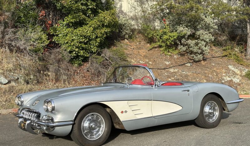 								1960 Chevrolet Corvette 283 230 4-Speed full									