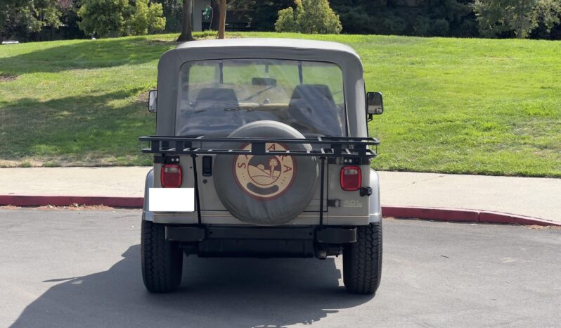 								1991 Jeep Wrangler Sahara 5-Speed full									