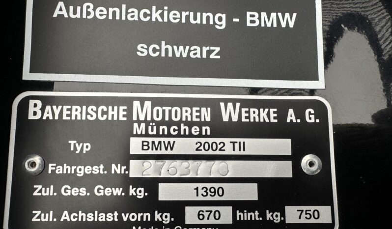 								1973 BMW 2002tii 5-Speed full									