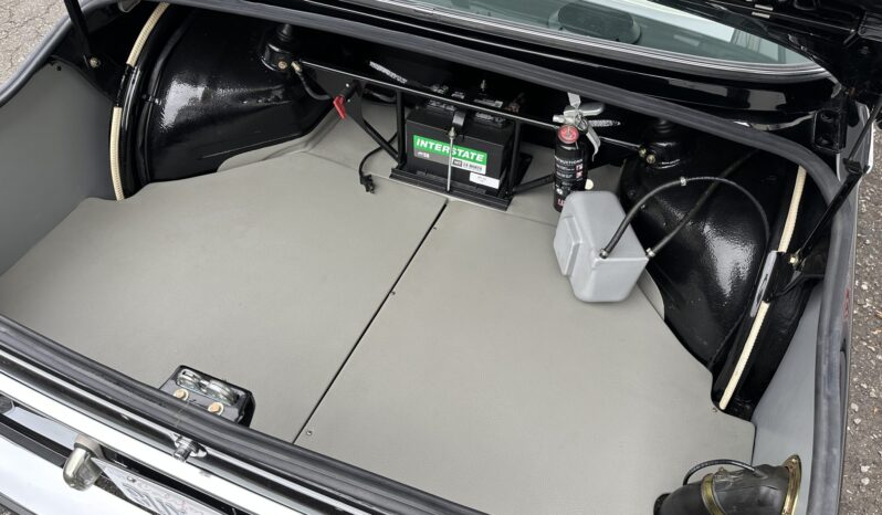 								1973 BMW 2002tii 5-Speed full									