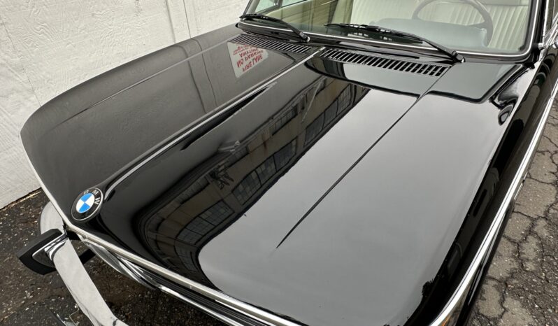 								1973 BMW 2002tii 5-Speed full									