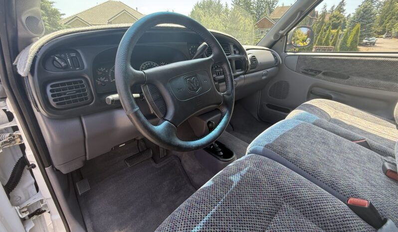 								1999 Dodge Ram 2500HD Laramie SLT Cummins 4×4 full									