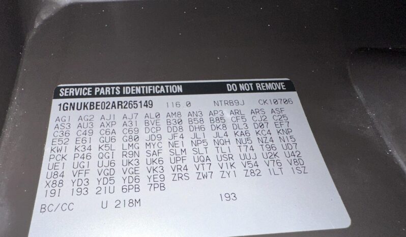 								2010 Chevrolet Tahoe LT 4×4 full									