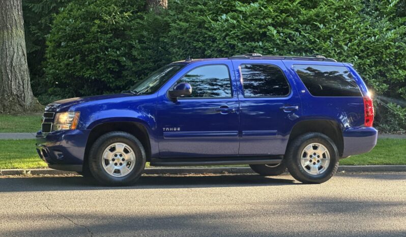 								2010 Chevrolet Tahoe LT 4×4 full									
