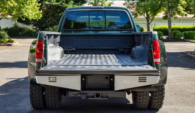 								2001 Ford F-550 XLT Super Duty Centurion Crew Cab Power Stroke full									