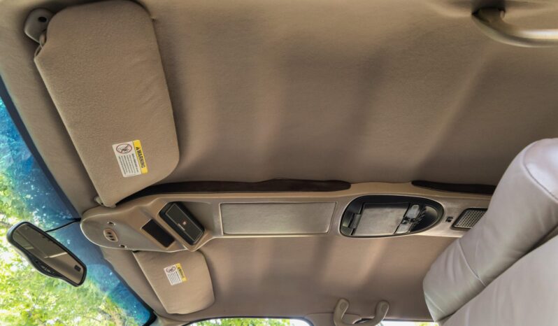 								2001 Ford F-550 XLT Super Duty Centurion Crew Cab Power Stroke full									