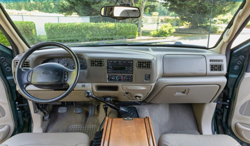 								2001 Ford F-550 XLT Super Duty Centurion Crew Cab Power Stroke full									