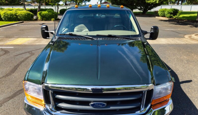 								2001 Ford F-550 XLT Super Duty Centurion Crew Cab Power Stroke full									