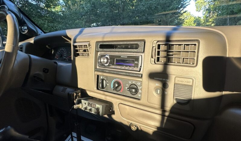 								2002 Ford F-250 Super Duty Lariat SuperCab full									