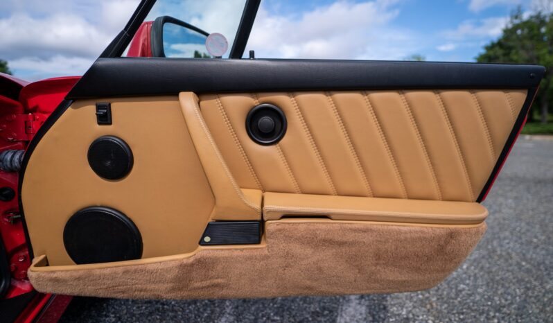 								1990 Porsche 911 Carrera 4 Targa 5-Speed full									