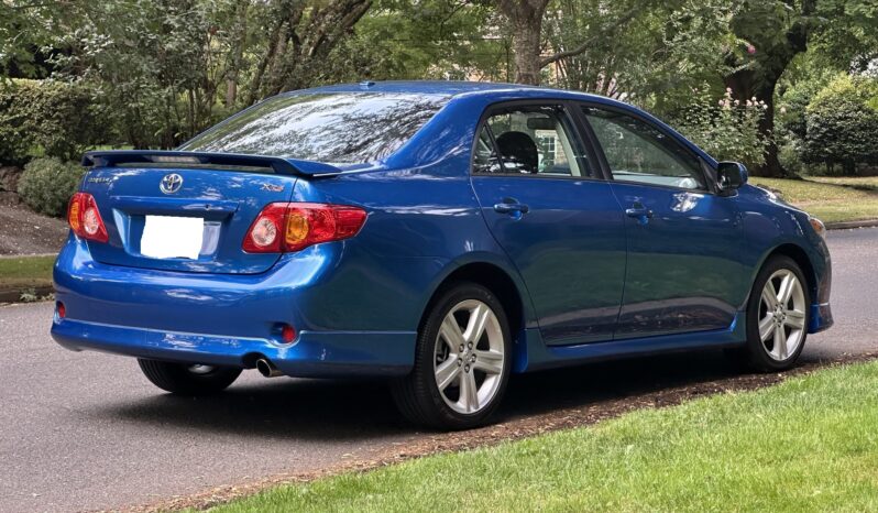 								2009 Toyota Corolla XRS full									