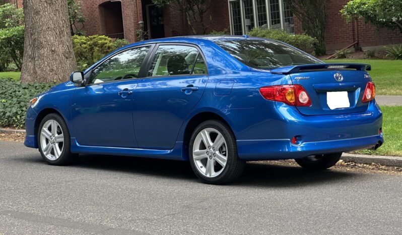 								2009 Toyota Corolla XRS full									