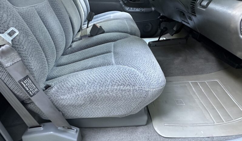 								1999 Chevrolet K3500 LS 4×4 full									