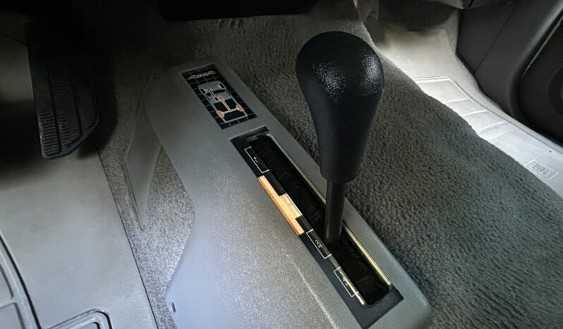 								1999 Chevrolet K3500 LS 4×4 full									