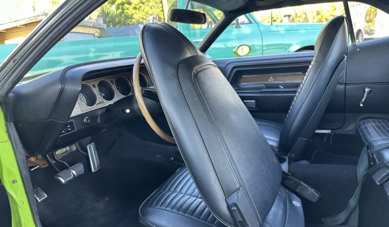 								1970 Dodge Challenger RT 4-Speed full									
