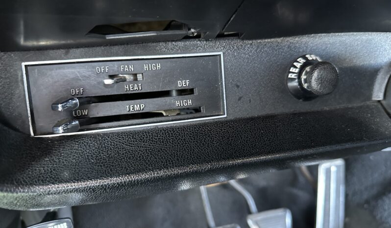 								1970 Dodge Challenger RT 4-Speed full									