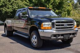 										2000 Ford F-350 Super Duty Lariat full									