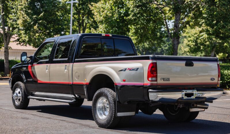 								2000 Ford F-350 Super Duty Lariat full									