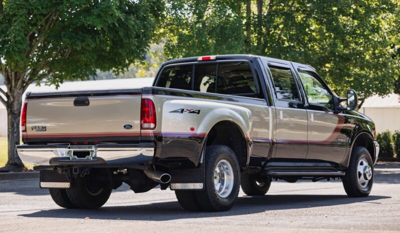 								2000 Ford F-350 Super Duty Lariat full									