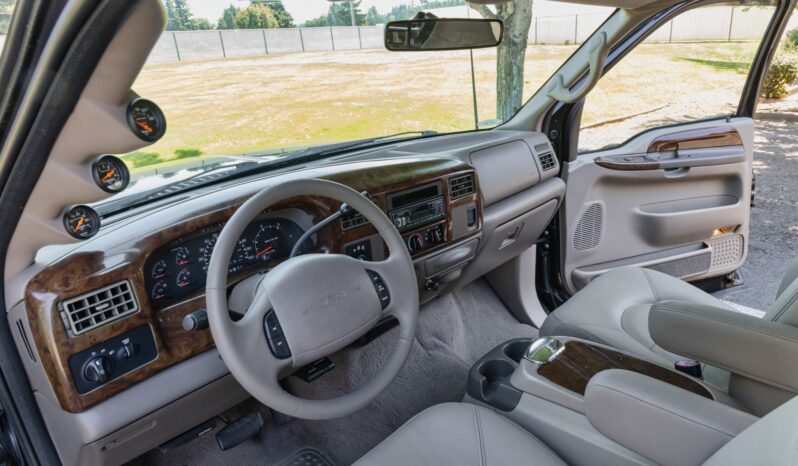 								2000 Ford F-350 Super Duty Lariat full									