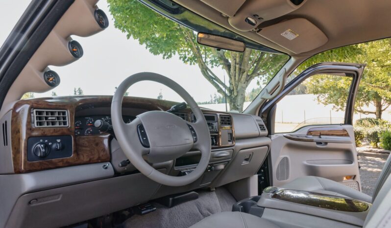 								2000 Ford F-350 Super Duty Lariat full									