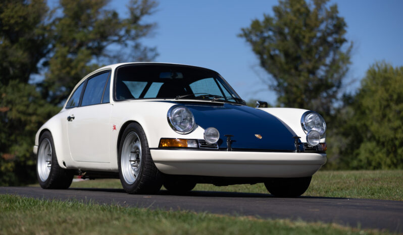 								1975 Porsche 911S Coupe 3.2L 5-Speed full									