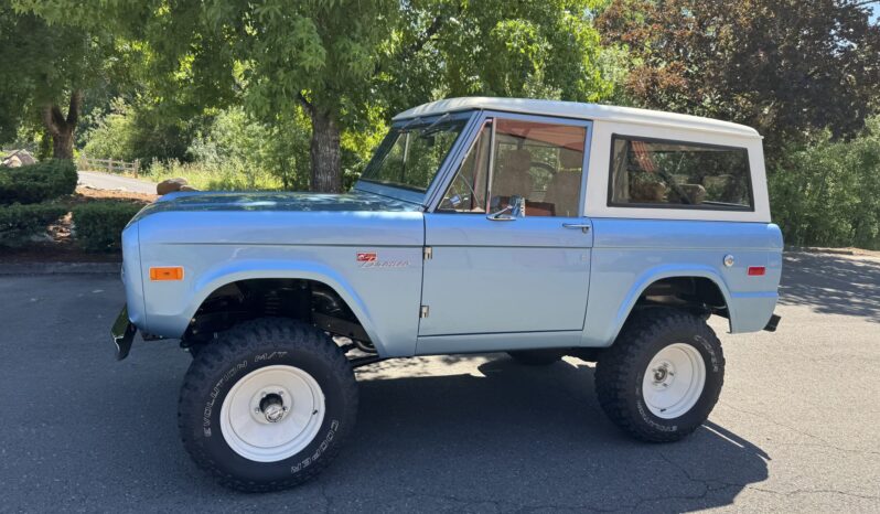 								1966 Ford Bronco by Heritage Bronco full									