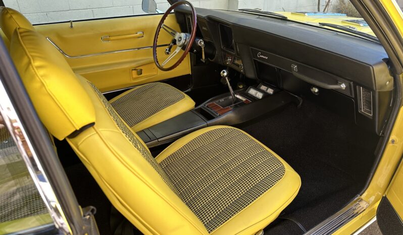 								1969 Chevrolet Camaro Coupe 4-Speed full									