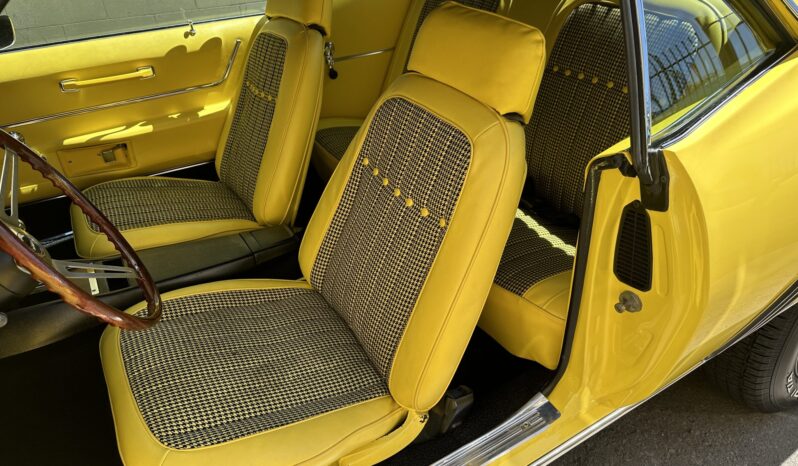 								1969 Chevrolet Camaro Coupe 4-Speed full									