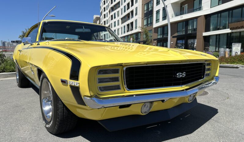 								1969 Chevrolet Camaro Coupe 4-Speed full									