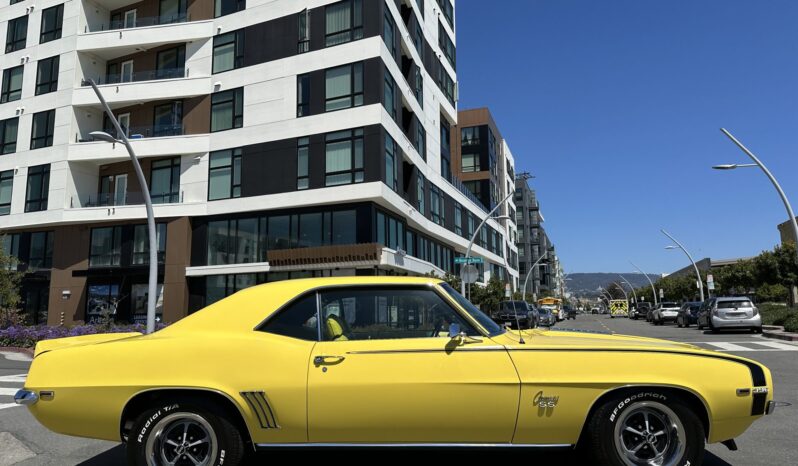 								1969 Chevrolet Camaro Coupe 4-Speed full									