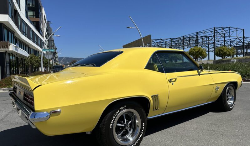 								1969 Chevrolet Camaro Coupe 4-Speed full									