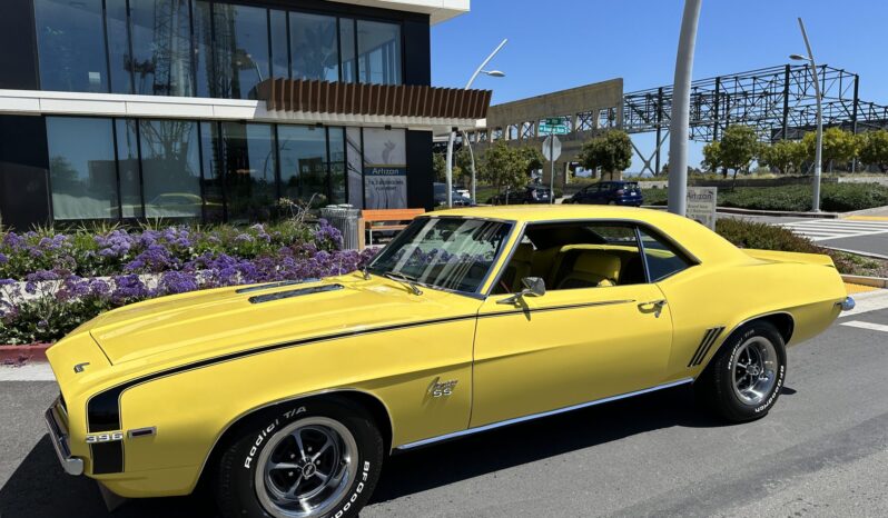 								1969 Chevrolet Camaro Coupe 4-Speed full									