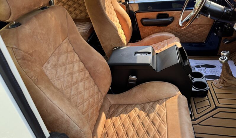 								1971 Ford Bronco by Heritage Bronco full									