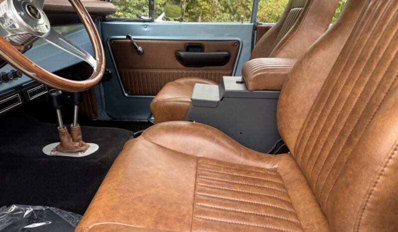 								1971 Ford Bronco full									