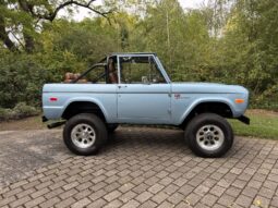										1971 Ford Bronco full									